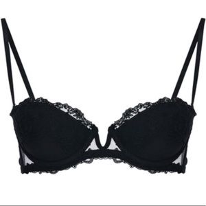 La perla black lace removable straps bra strapless.